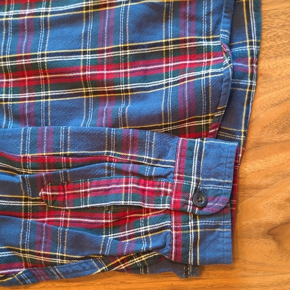 Women's L. L. Bean long sleeve flannel - Picture 7 of 12